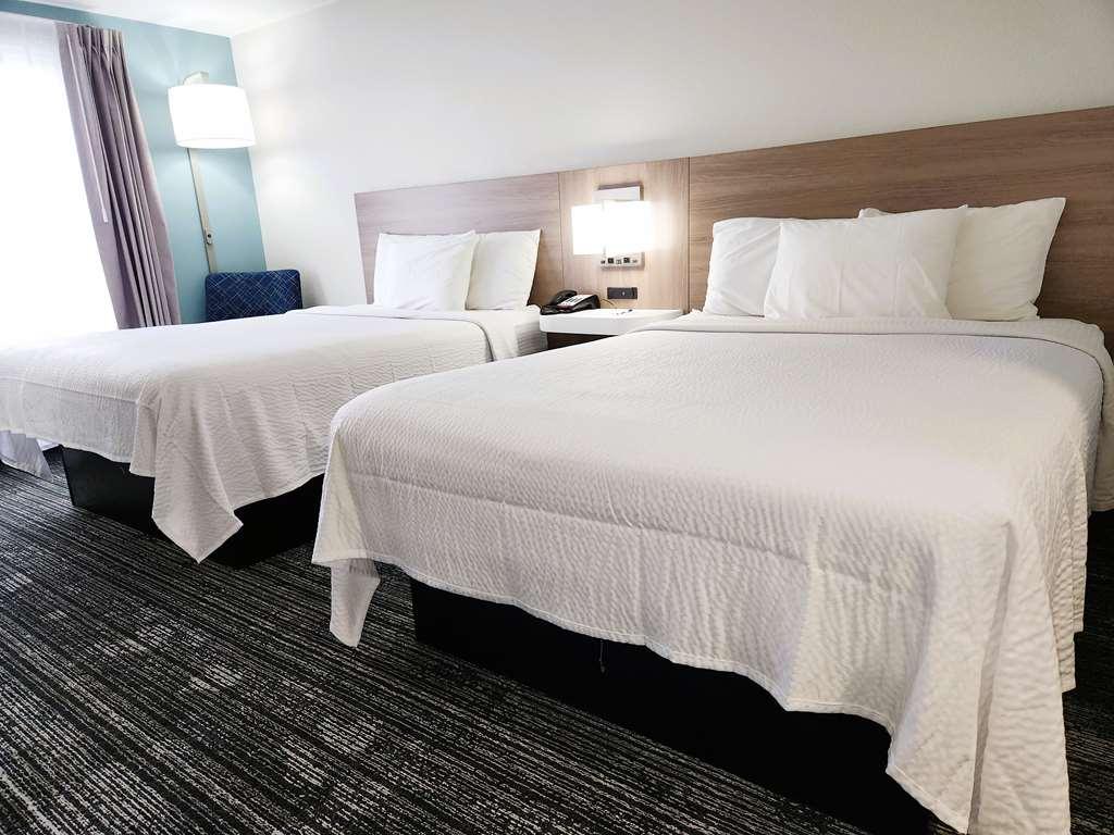 Americas Value & Suites-foley