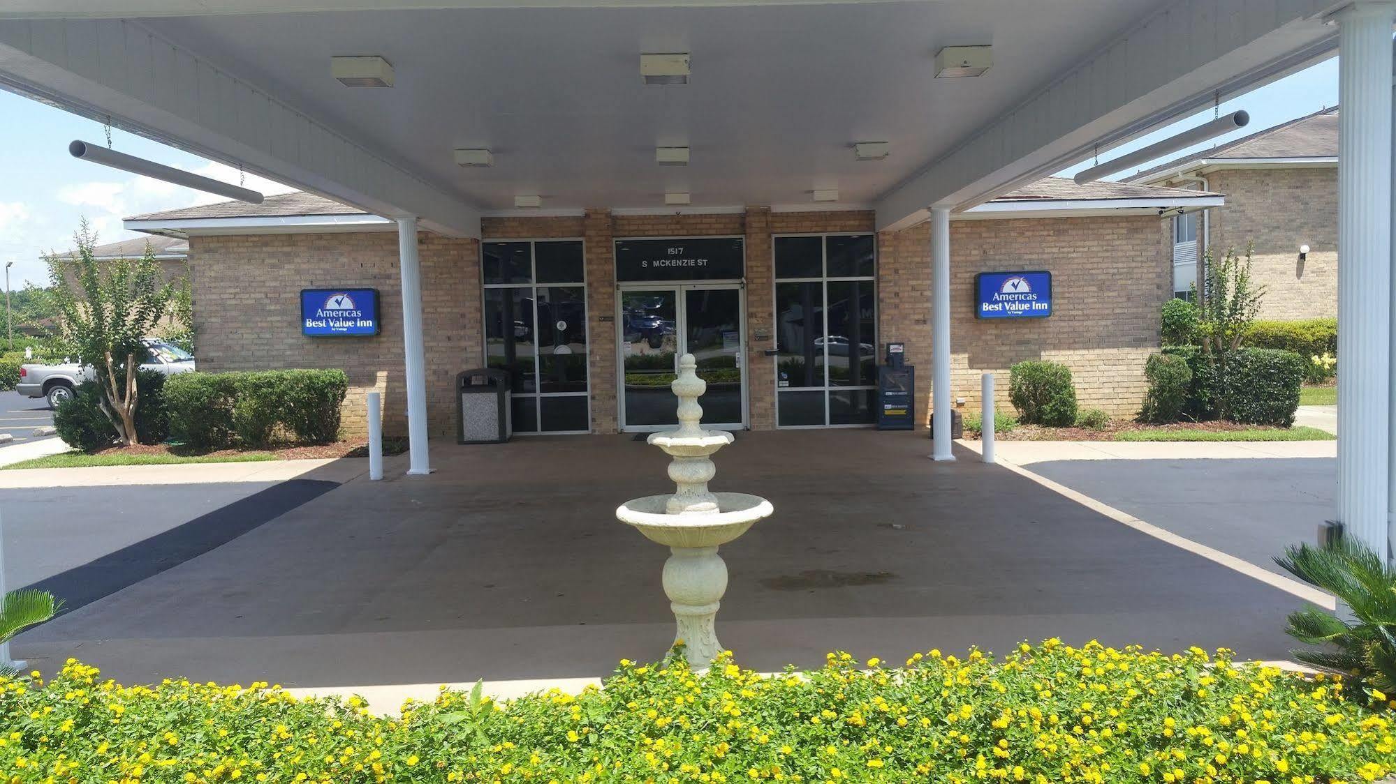 Americas Value & Suites-foley